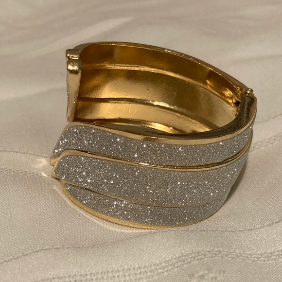 Bracelet - Picture 6 of 7